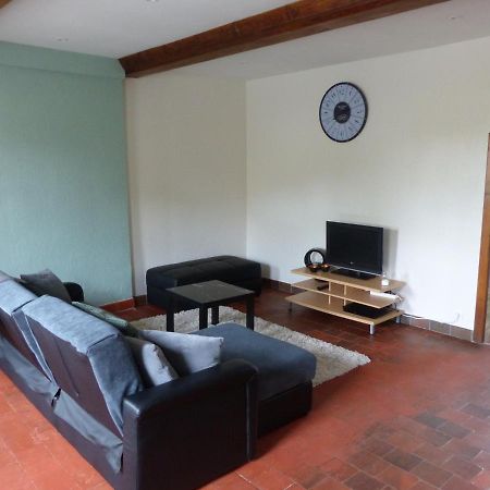 Jolie Maison Pour 4 A 6 Personnes Ellon Buitenkant foto