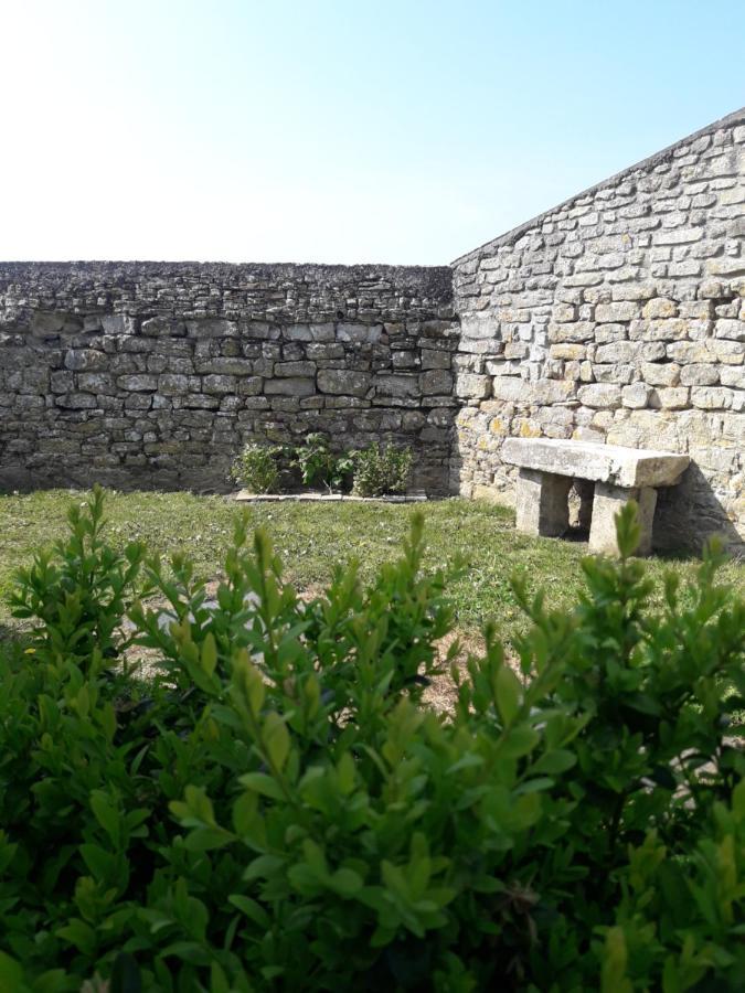 Jolie Maison Pour 4 A 6 Personnes Ellon Buitenkant foto